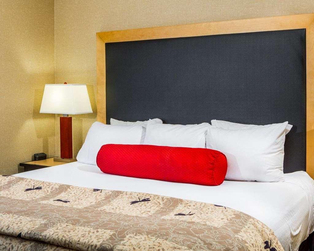 Cambria Hotel Traverse City Ruang foto