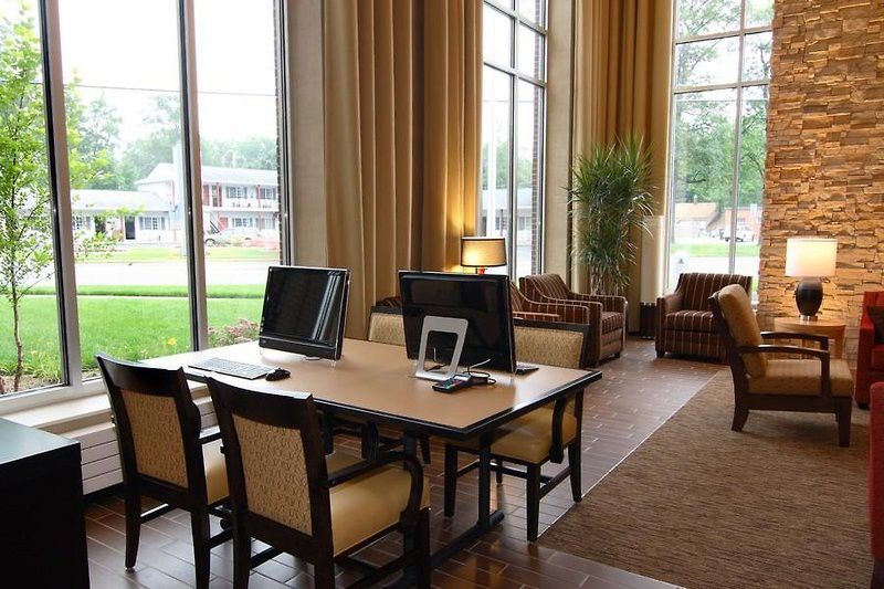 Cambria Hotel Traverse City Bagian luar foto
